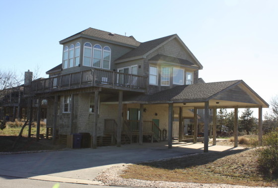Wood Vacation Home Outer Banks
