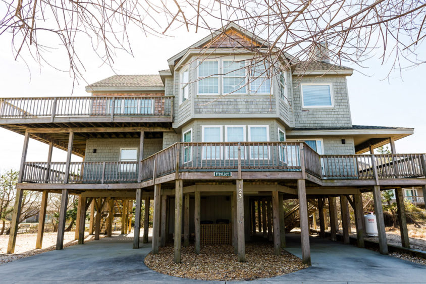 Myllett123 Foresail Court